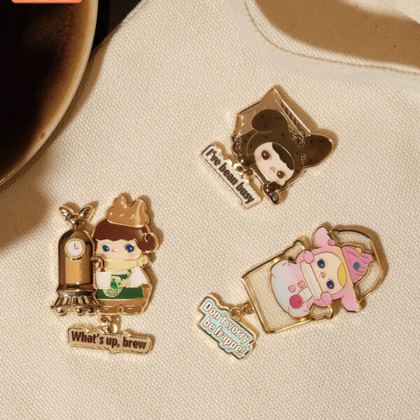 POP MART Pucky Rabbit Cafe Series - Badge